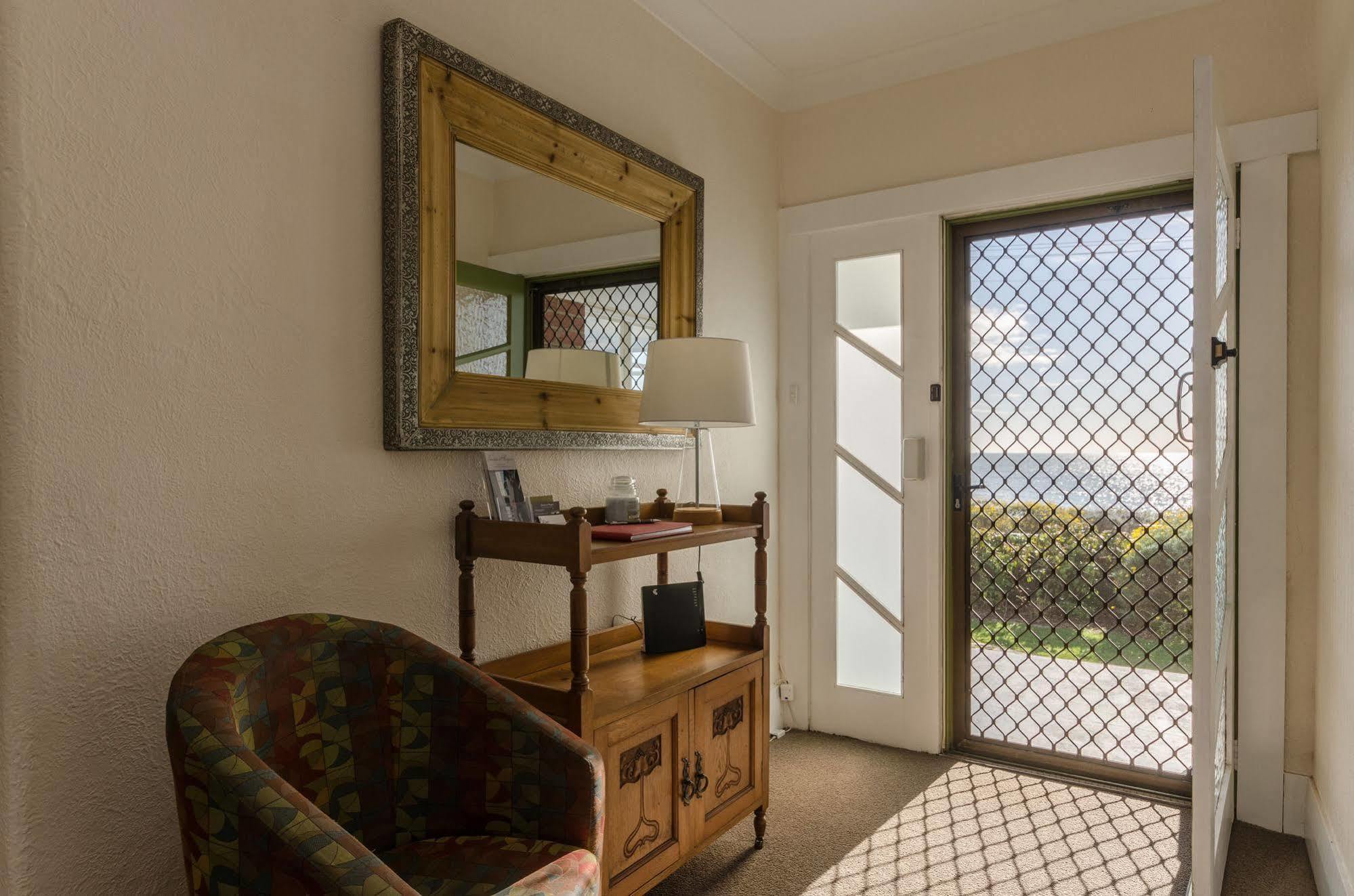 Villa Sunrise At Penguin Exterior foto